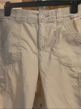 White Stag Khaki Color Shorts Size 6 Waist 16-18 Rise 10 Inseam 10